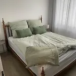Zentrale