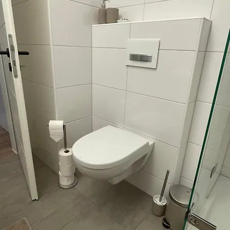 Апартаменты Zentrales Mit Grosser Dachterrasse Ольденбург